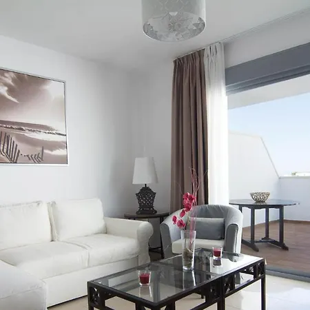 Апартаменти Conil Park *